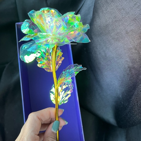 Dose of Roses Galaxy Rose - Picture 3 of 8